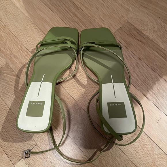 NEW-Dolce Vita Green Strappy Sandals with Medium Heel - Picture 2 of 5